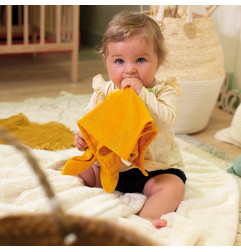 Doudou Lapin Rond KALOO, Ocre