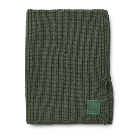 Cache-cou Matthias LIEWOOD, Hunter Green