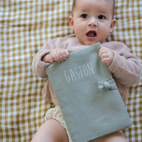 Protège carnet de santé Barnabé PETIT PICOTIN, vert amande, personnalisable