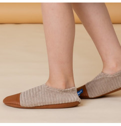 Chaussons souples Petits Velours Noisette LES PAS PETITS