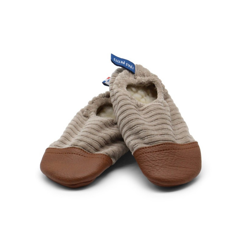 Chaussons souples Petits Velours Noisette LES PAS PETITS