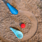 Jeu de plage 3 en 1 Cuppi QUUT, pelle, tamis et jeu d'adresse, Bleu Océan