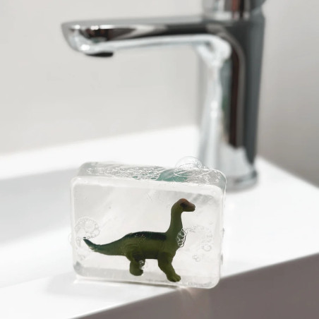 Savon artisanal LUDISOAP, figurine Dinosaure Diplodocus