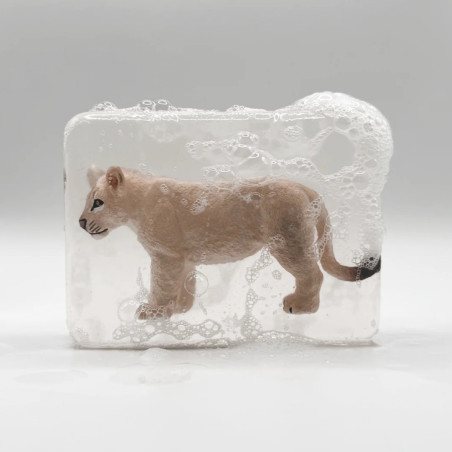 Savon artisanal LUDISOAP, figurine Lionceau Beige