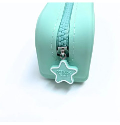 Trousse à crayons Vert d'eau PETITKIDS, personnalisable avec charms