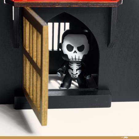 Château Ze Black Castel Glorious ARTY TOYS