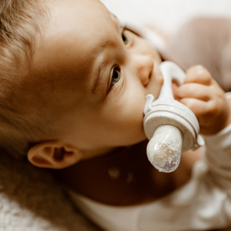 Tétine grignoteuse ZAKUW, Sable avec 4 embouts