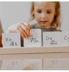 Abécédaire des Petits Aventuriers LES PETITES HIRONDELLES