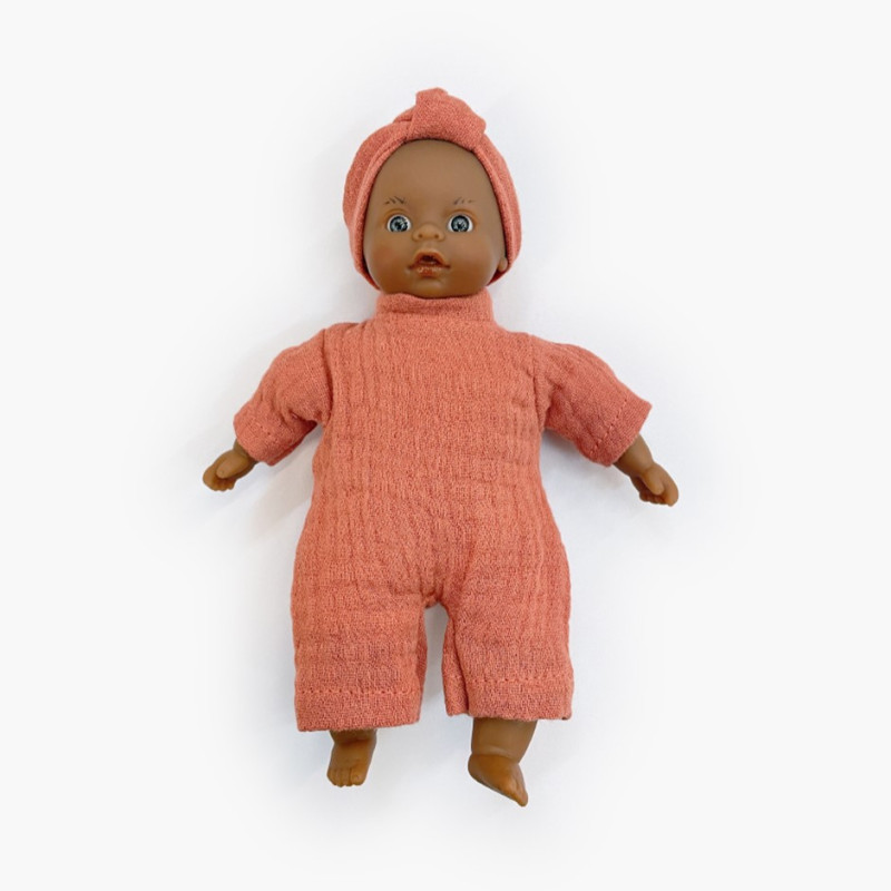 Poupée 17 cm Pia MINIKANE, combinaison et headband marsala